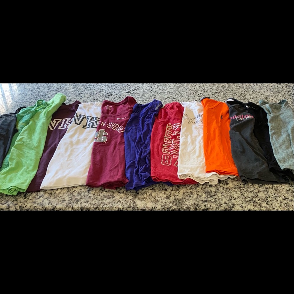 Women’s clothing lot
